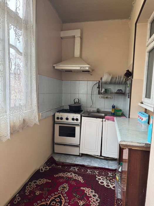 Квартира сотилади 2 хонали 3 хона килинган