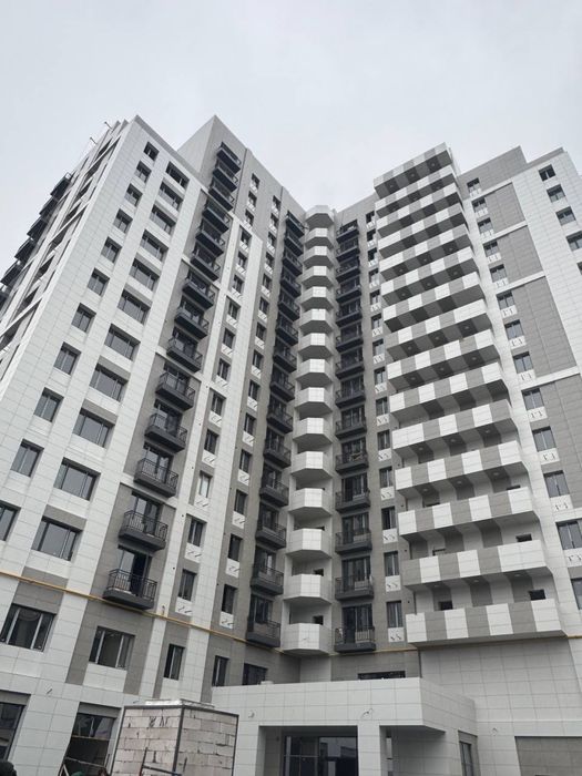 ЖК Alfraganus кв/ра 2-х комнатная. Альфраганус. Потолок 4.15м. 64м2.