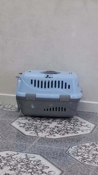 Продам переноску для кошекк