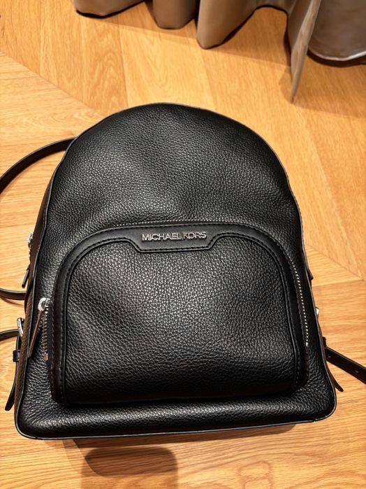 Кожена раница Michael Kors