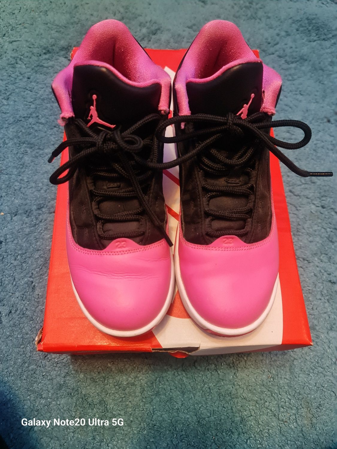Jordan Max Aura 2 fete