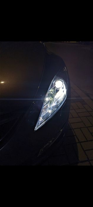 Becuri Led Leduri auto H1 H4 H7 H8 H9 H11 H16 HB3 9006 HB4 9012 hir2