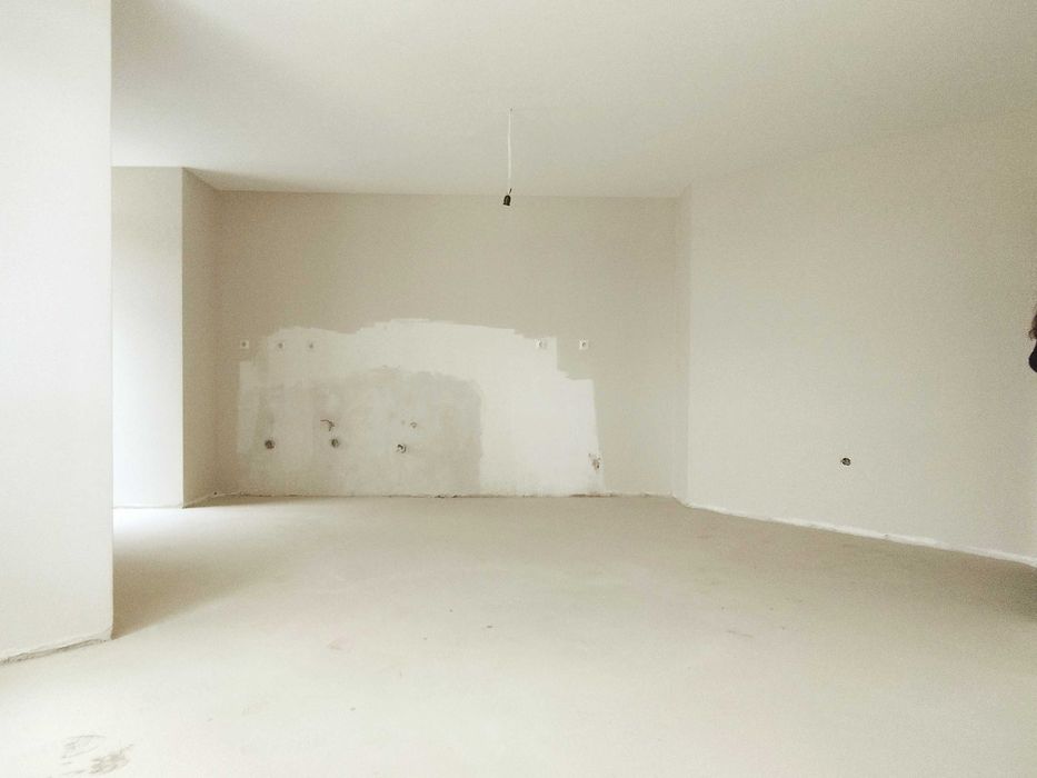 Продава се Двустаен апартамент в Перник, Изток - 93 кв.м за 1033 €/кв.м - Снимка #1