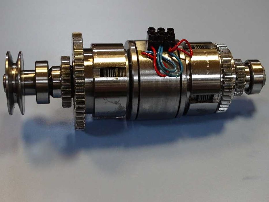 Електромеханичен съединител за струг, фреза TOS 226 1029Е1 PSP Pohony