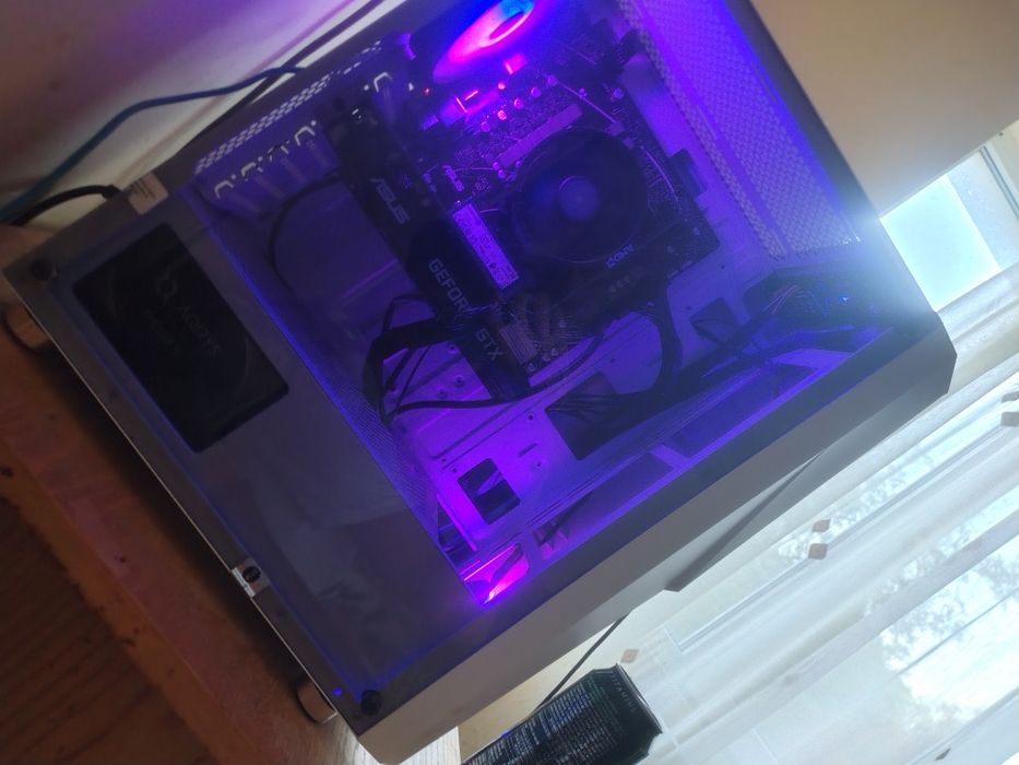 Vând PC gaming AMD ryzen 5 7600