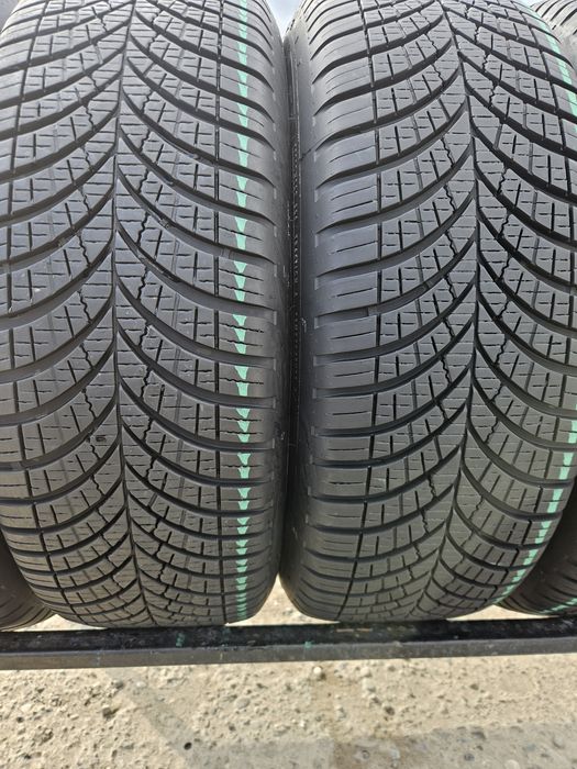 Vând anvelope iarna 215/65/16 215/65r16 GOODYEAR