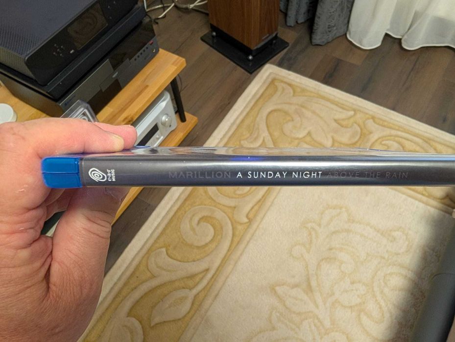 Bluray Marillion - "A Sunday Night Above The Rain"