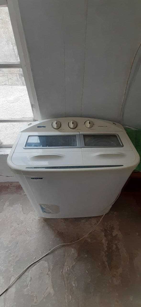 продается стиральная машинка б/у
