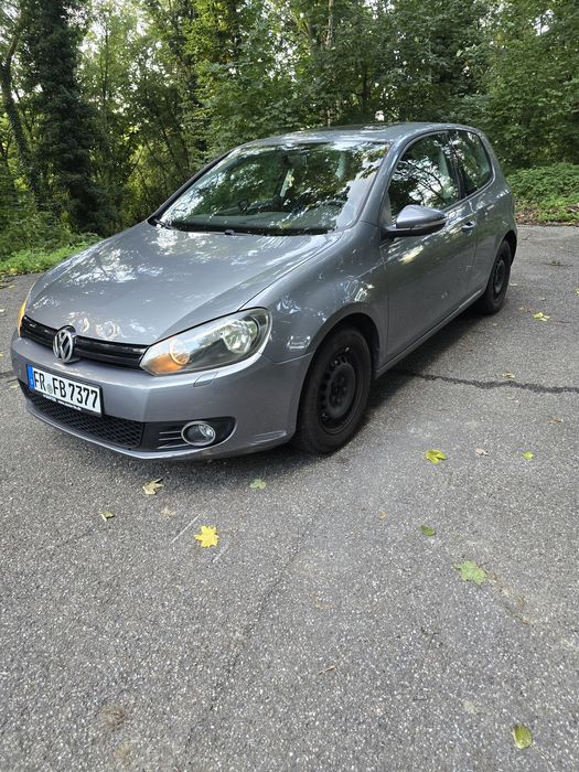 VW Golf 1.6 Benzină