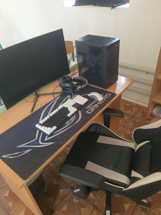 Igravoy kompyuter sotiladi 450 dollar