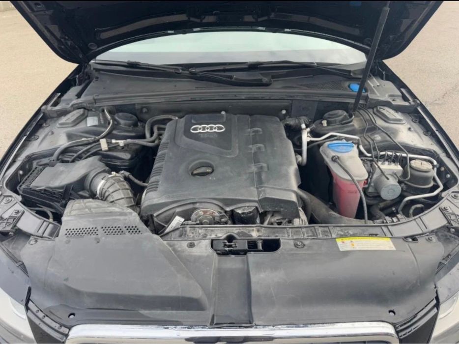 Audi a4b8 1.8 tfsi 2011г