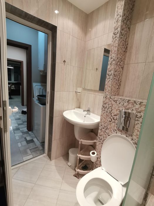 Дава се под наем Тристаен апартамент в Бургас, Братя Миладинови - 76 кв.м за 428.4 € - Снимка #7