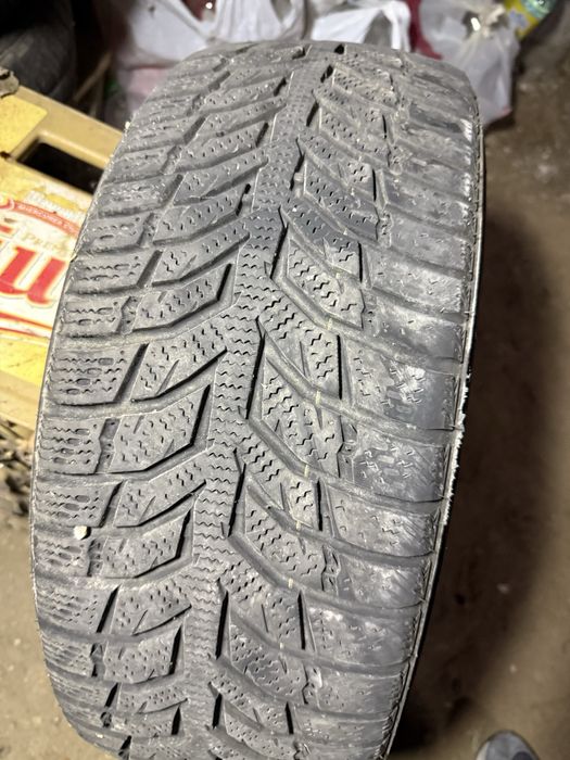 Vand 4 cauciuri de iarna