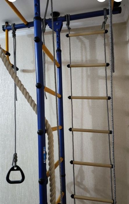 Шведская стенка продам