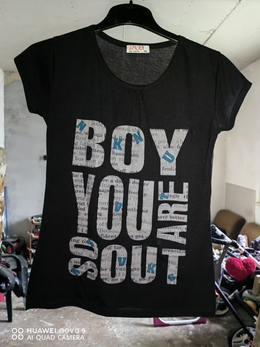 Лятна черна тениска