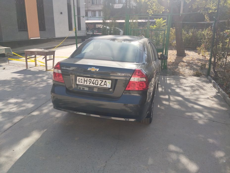 Nexia 3 автомат сотилади.