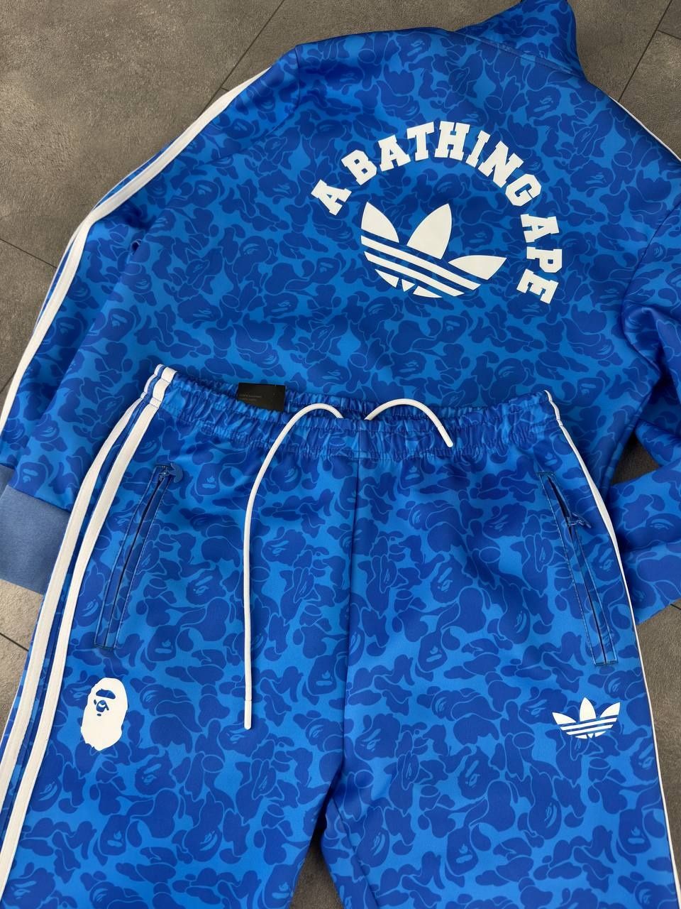 Мъжки екипи Adidas x BAPE в 2 цвята (S,M,L,XL,XXL)