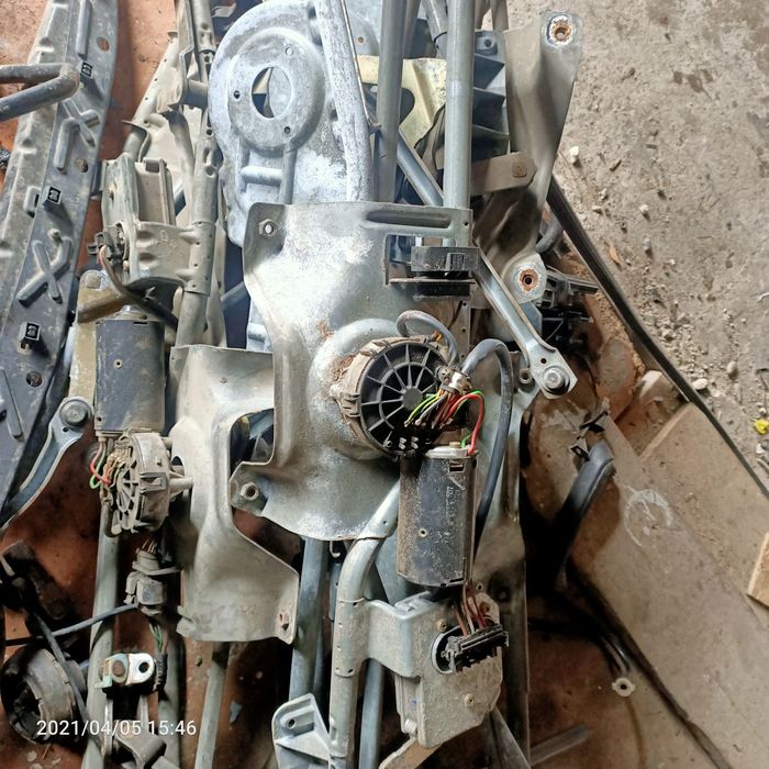 Моторчик стеклоочистителя на volkswagen sharan