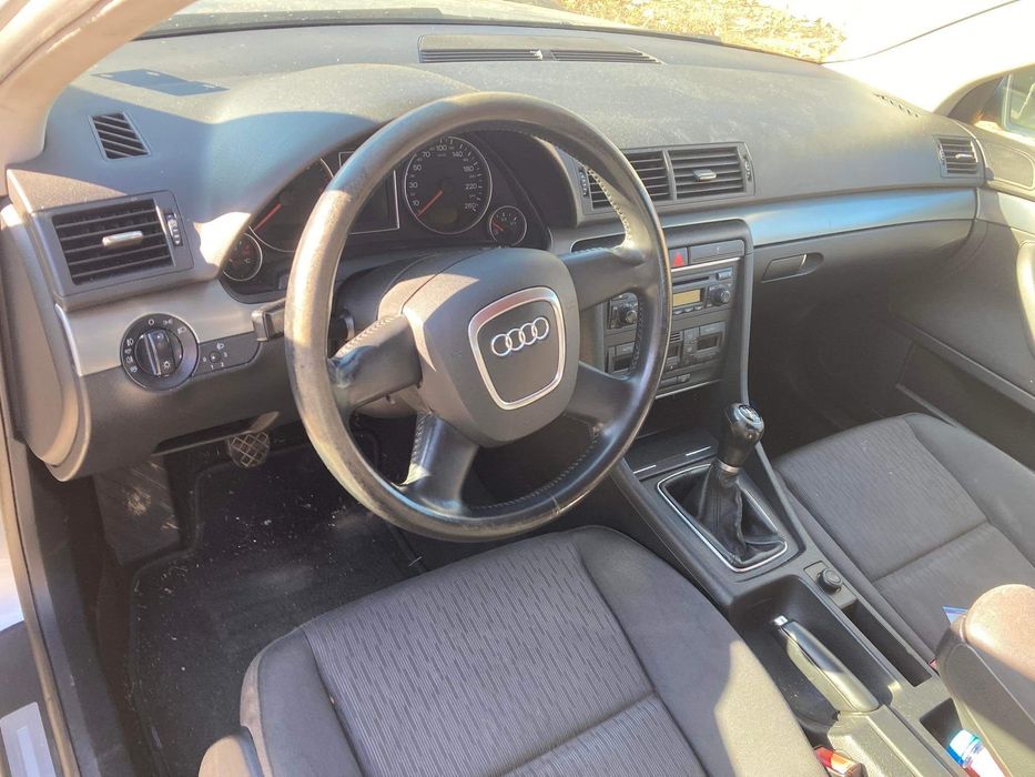 Ауди А4 2.0 дизел 140 к.с. На части