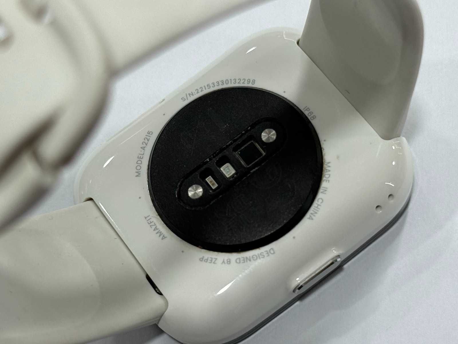 Смарт часовник Amazfit Bip 5, 48mm, Cream White