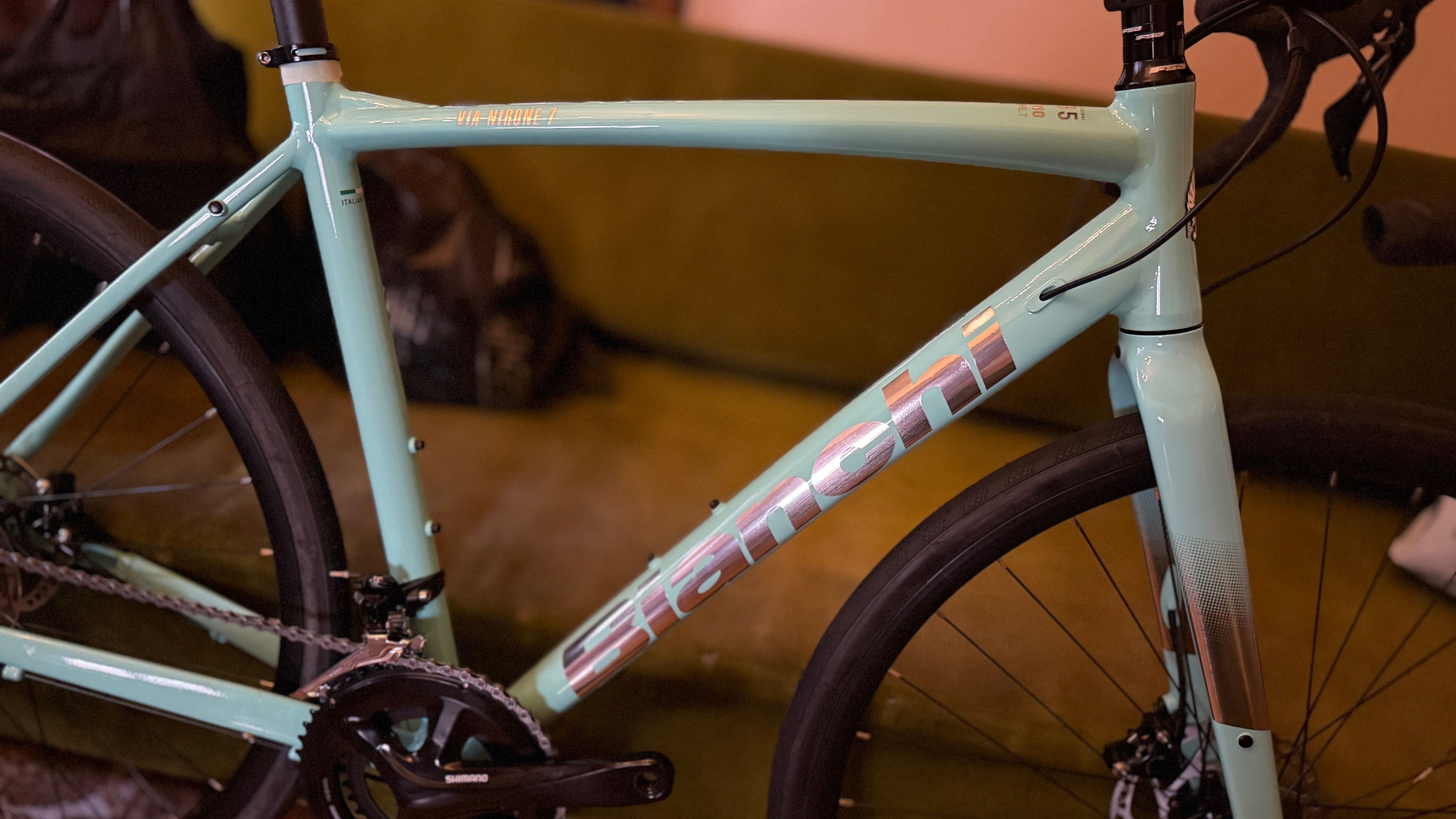BIANCHI Байк Велосипед Shimano 105 Brand New RRP 1699 Eur