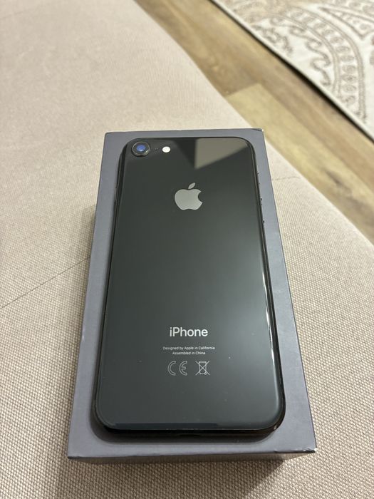Iphone 8, 256GB в хорошем состоянии.