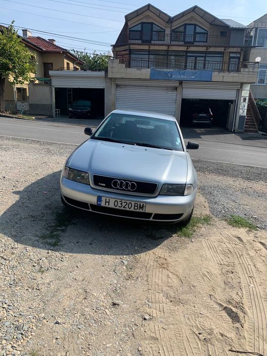 AUDI A4 B5 1995 г.