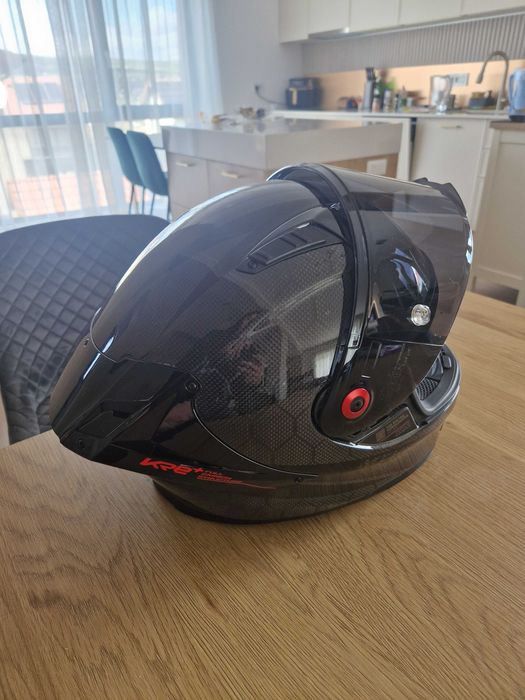 Vand casca moto MT Helmets KRE+ CARBON marimea M, A11 Gloss Black