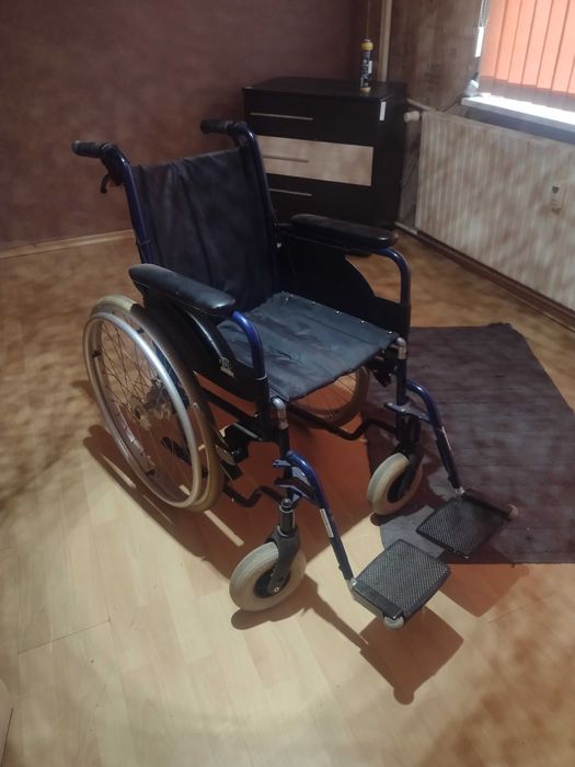 Инвалидна количка