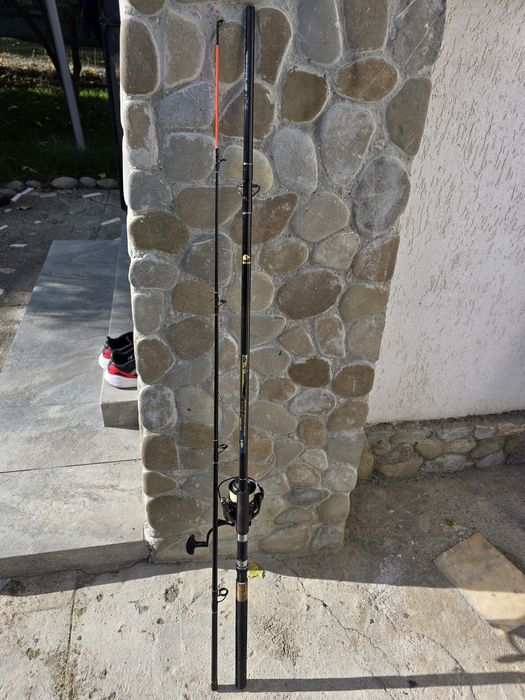 Vand lanseta de crap 2.7 m plus mulineta