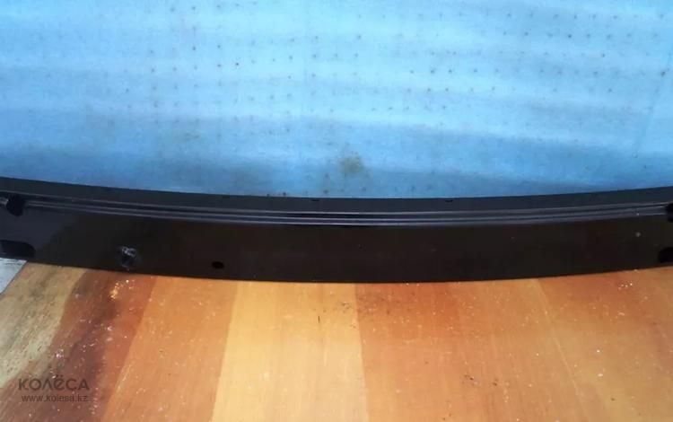 Усилитель переднего бампера на Тойота Камри 50/55 Toyota Camry 50