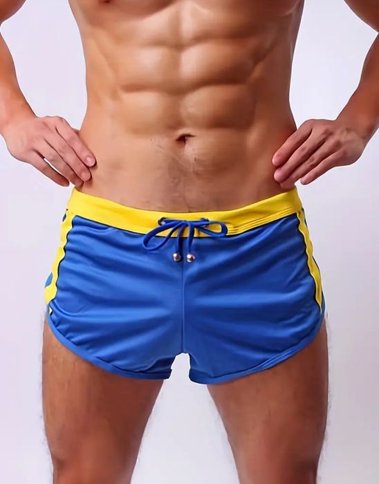 Vand boxeri /pantalon scurt /de baie sau de  utilizare zilnica