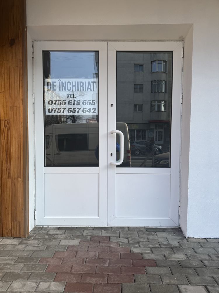 De inchiriat Spatiu Comercial