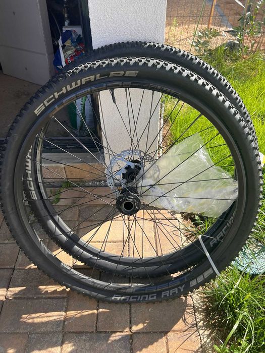 Vand roti Stan's NoTubes Crest S1, 28h, tubeless