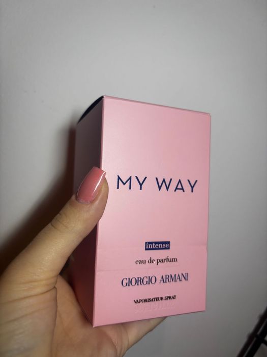 Apa de Parfum intensa