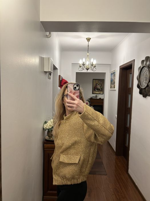 Jacheta stralucitoare