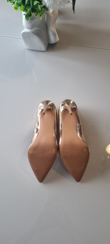 Pantofi de lac aurii cu toc de 10cm Benaza premium