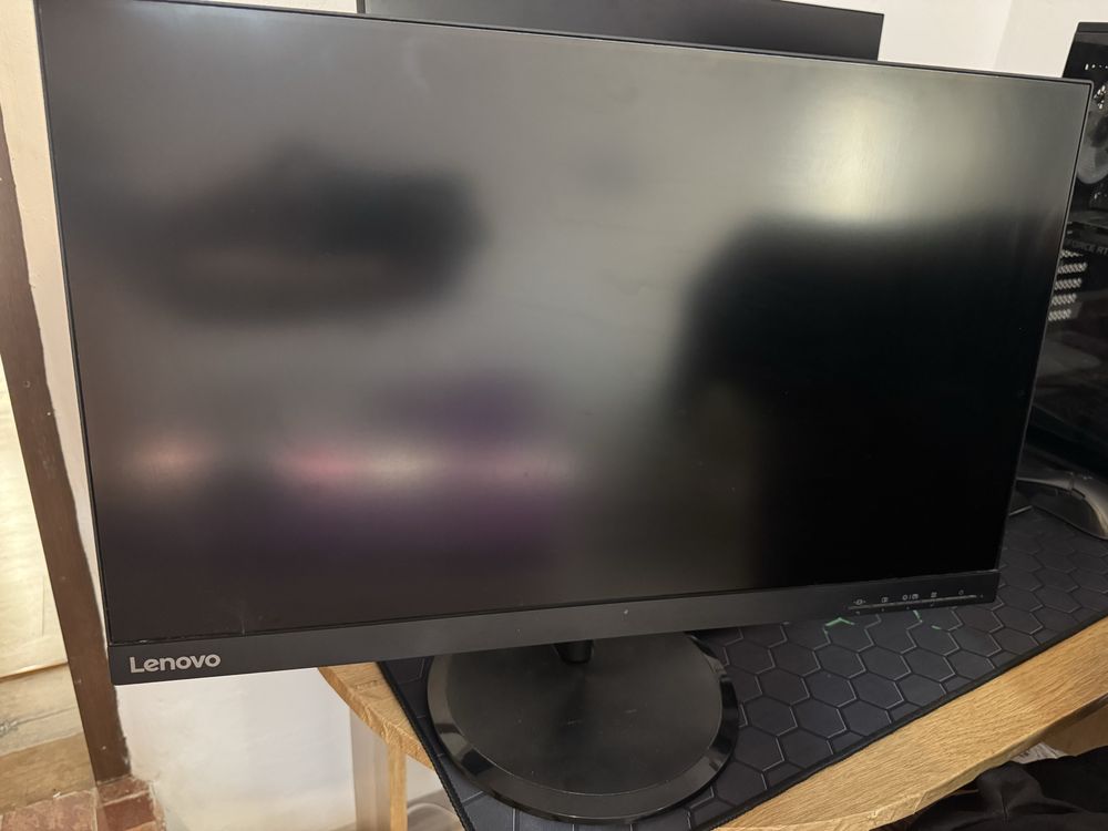 Vand Monitor LENOVO
