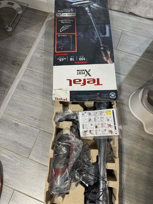 Продам беспроводной пылесос