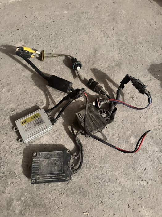 Блок ксенон фары приора