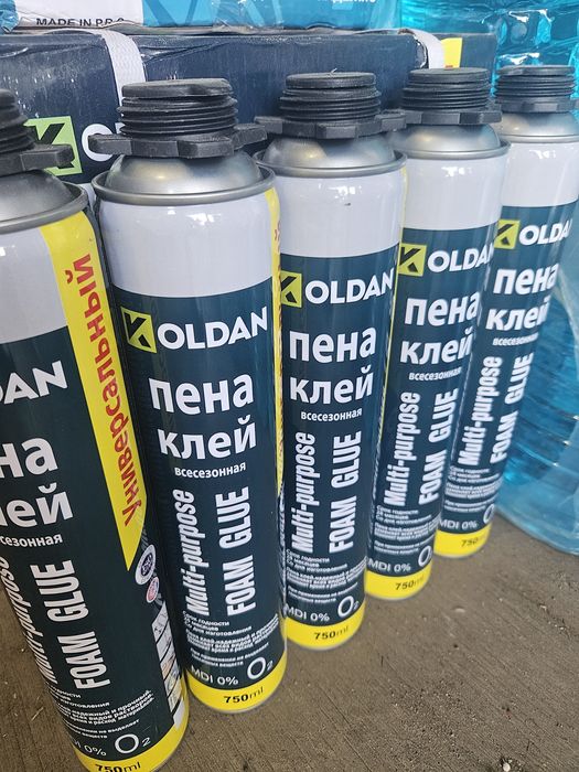 Пена клей всесизонная