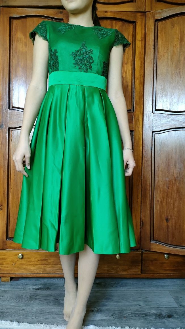 Продам платье Зелёная