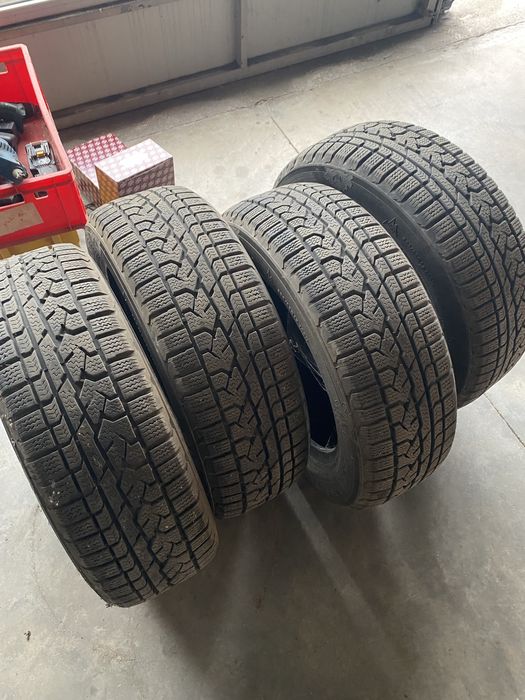 Kumho  225/65 R17 106H гуми gumi