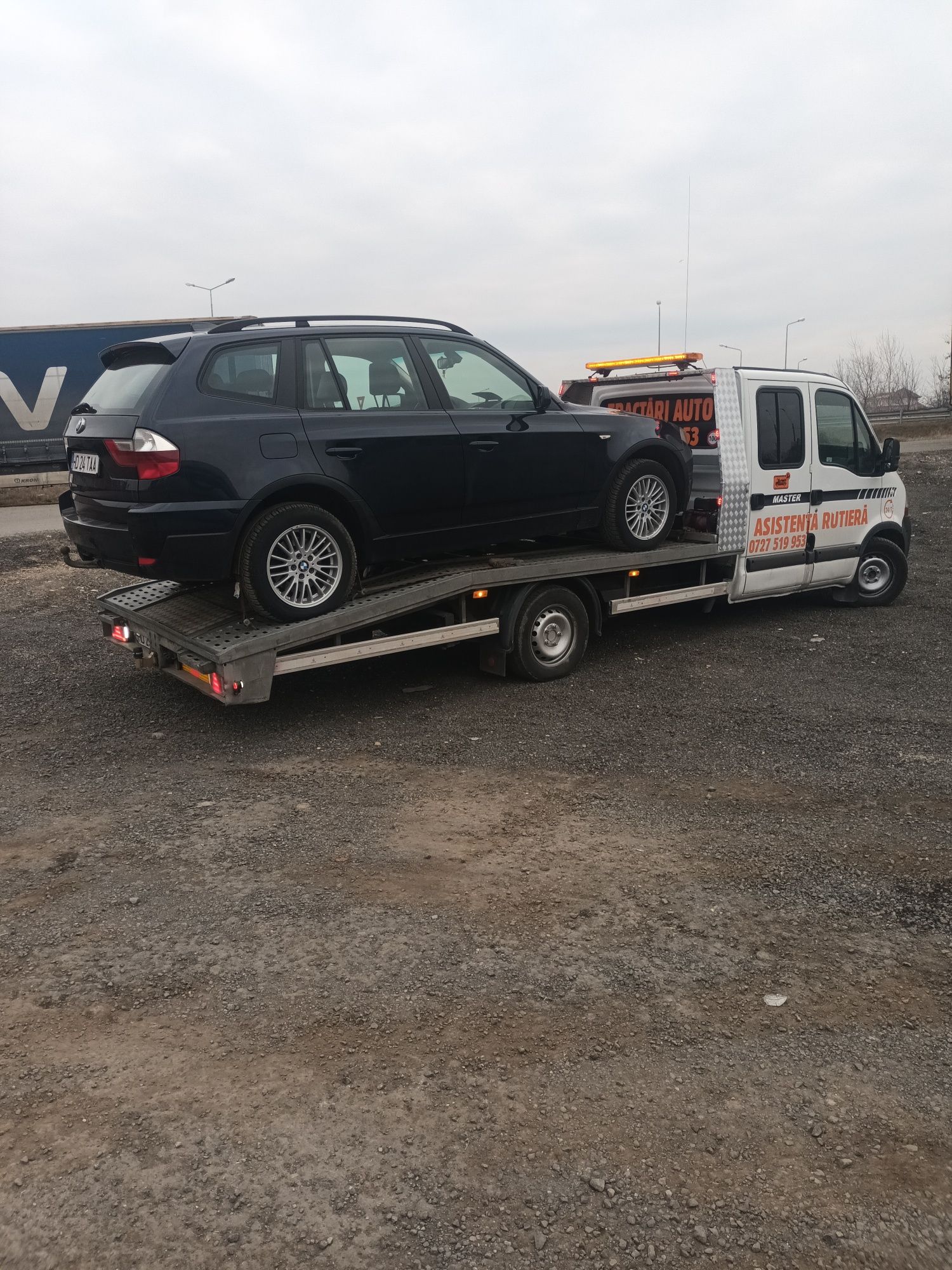 Tractări auto 24/24 /Tractări Dube /utilaje