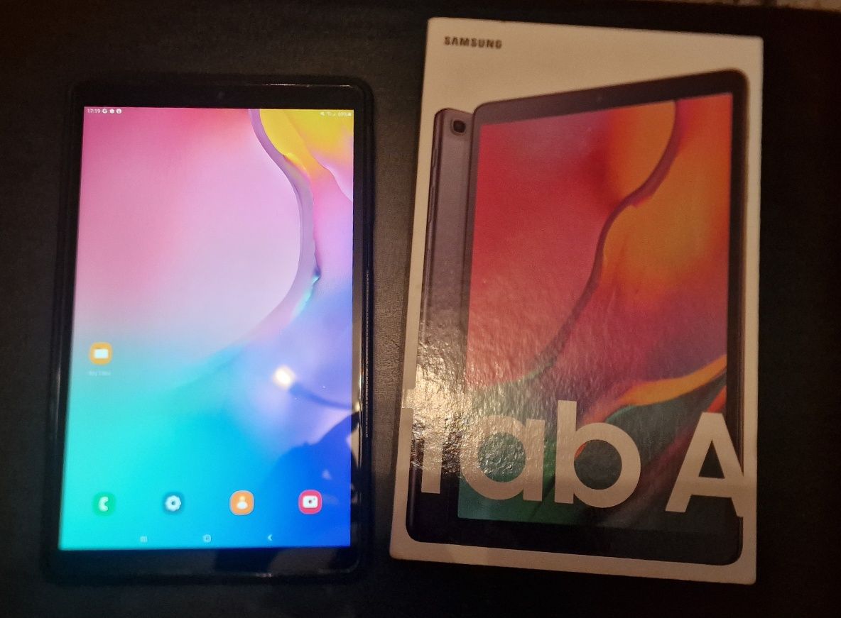 Samsung  Galaxy Tab A 10.1"