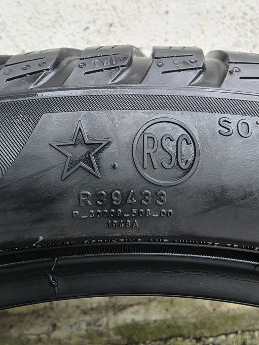 Vând două anvelope de iarna pirelli 255 40 18  dot 2722