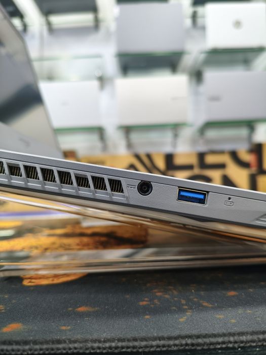 Ноутбук noutbuk Msi Intel Core i5 RTX4050 новый yangi Bepul Yetkazish