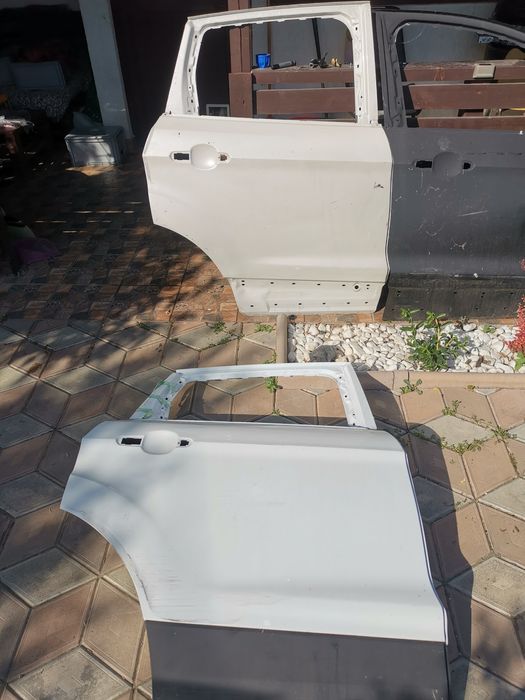 Ușa dreapta fata spate cu bandou ford kuga 2 2016/2017/2018/2019/2020