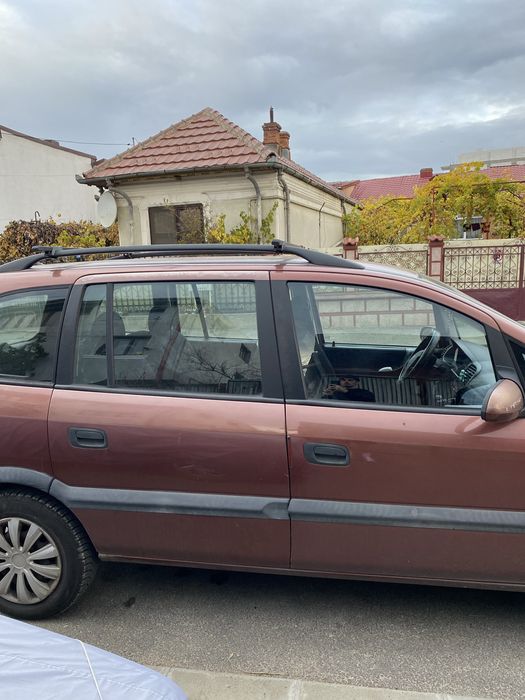 Opel zamfira 2002