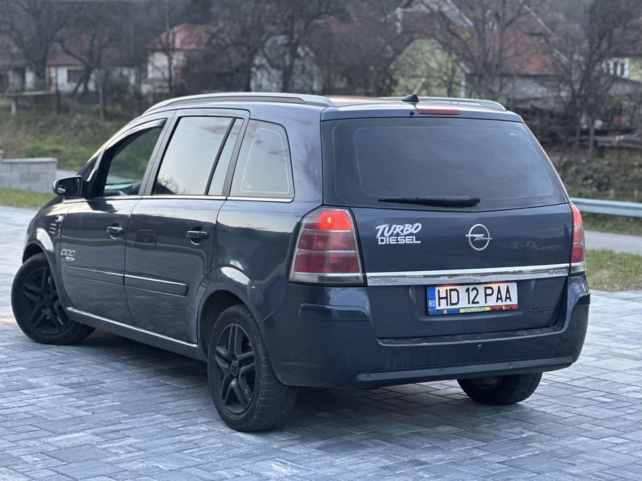 Opel Zafira 1.9D 7 locuri